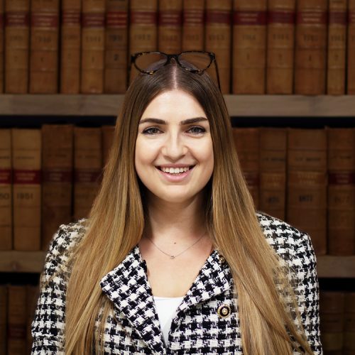 Izabella Brooks - Trainee Lawyer at Peachey & Co LLP London